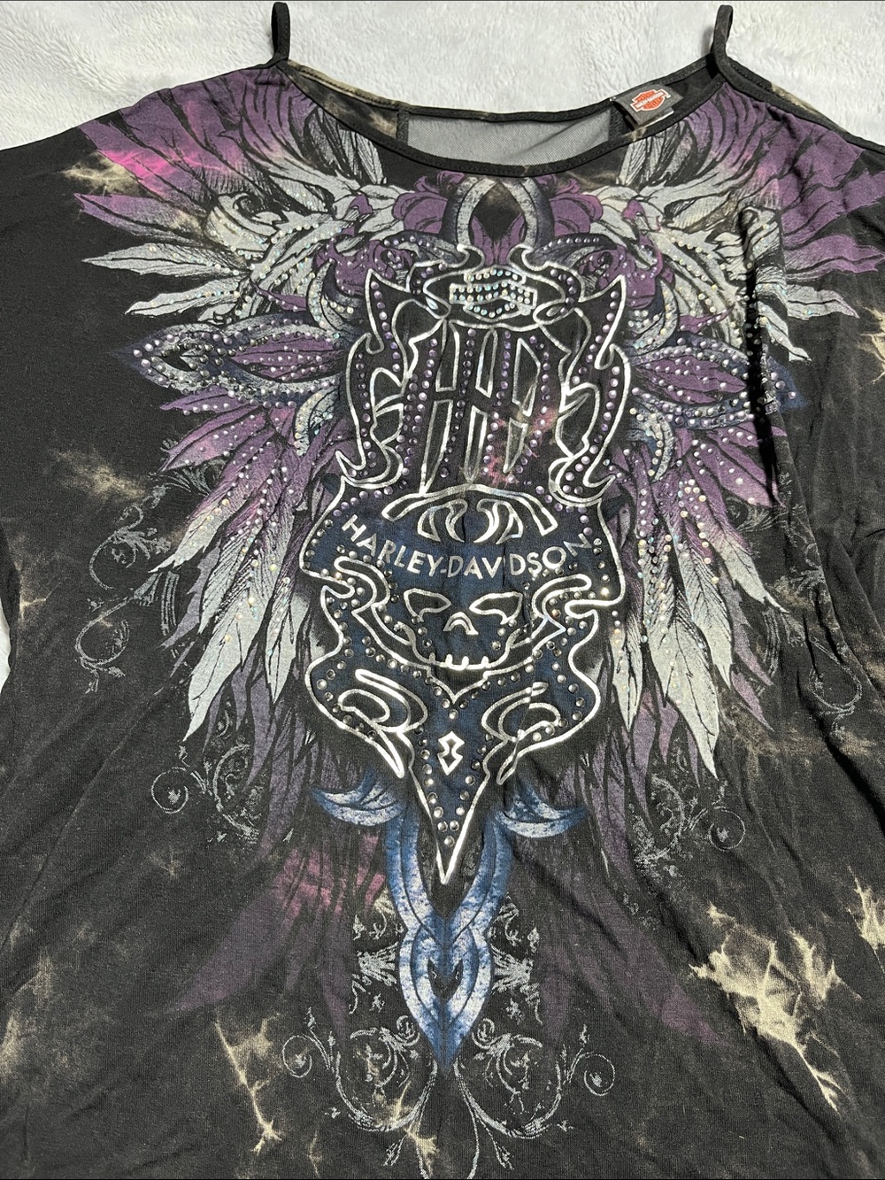 Harley-Davidson Black Purple & Blue Winged Skull Graphic on cold shoulder too